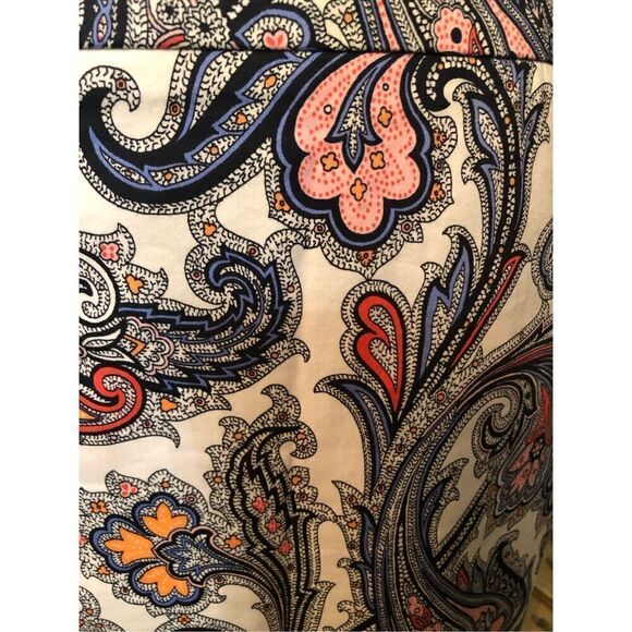 Loft Ann Taylor Paisley on white petite fully lined mini skirt size 6P - Picture 14 of 14